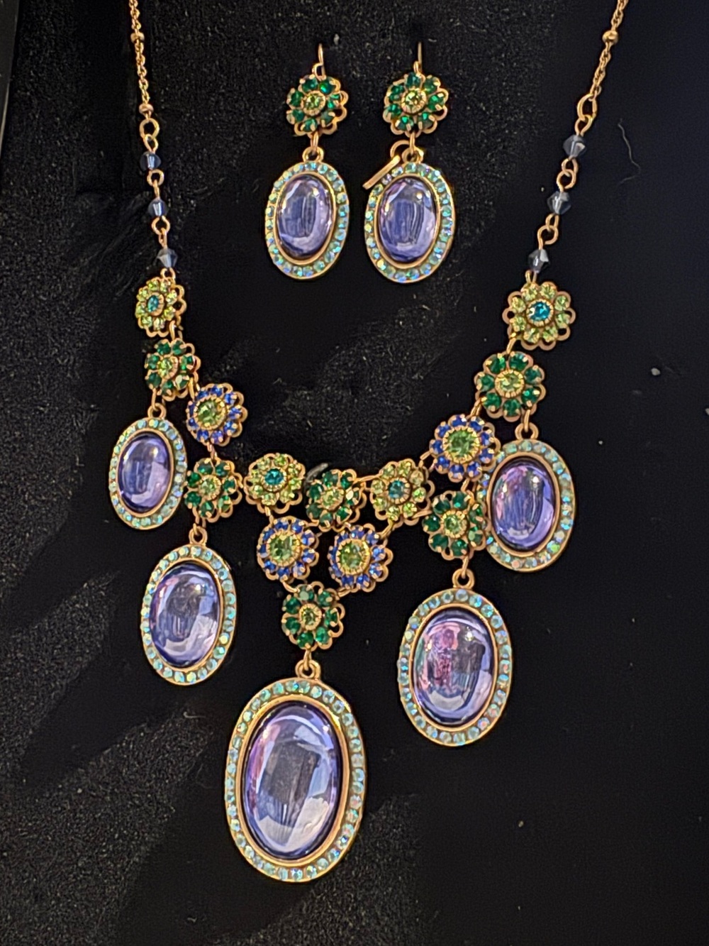 Juicy Couture Purple Rhinestone And Cabachon Drop Necklace and Earrings Set